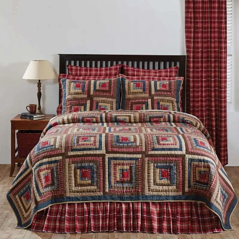 Braxton Luxury King Quilt 120Wx105L VHC Brands