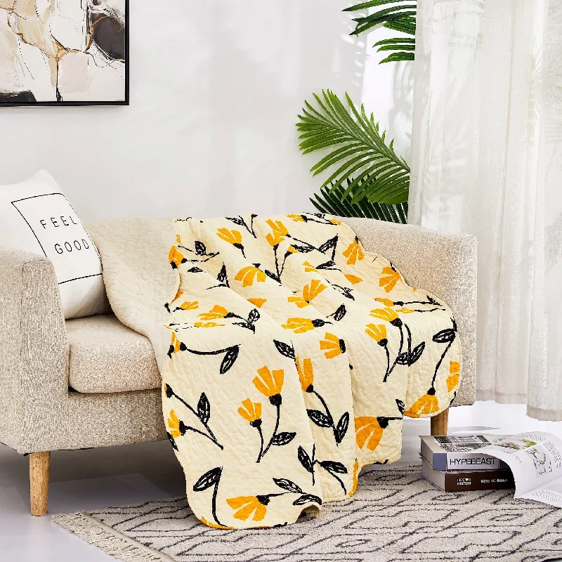 DaDa Bedding Botanical Floral Throw Blanket - Quilted Yellow Fleur Golden Orange Spring Time Tulips - Scalloped Edges Bright Vibrant Ivory Cream - 50 x 60