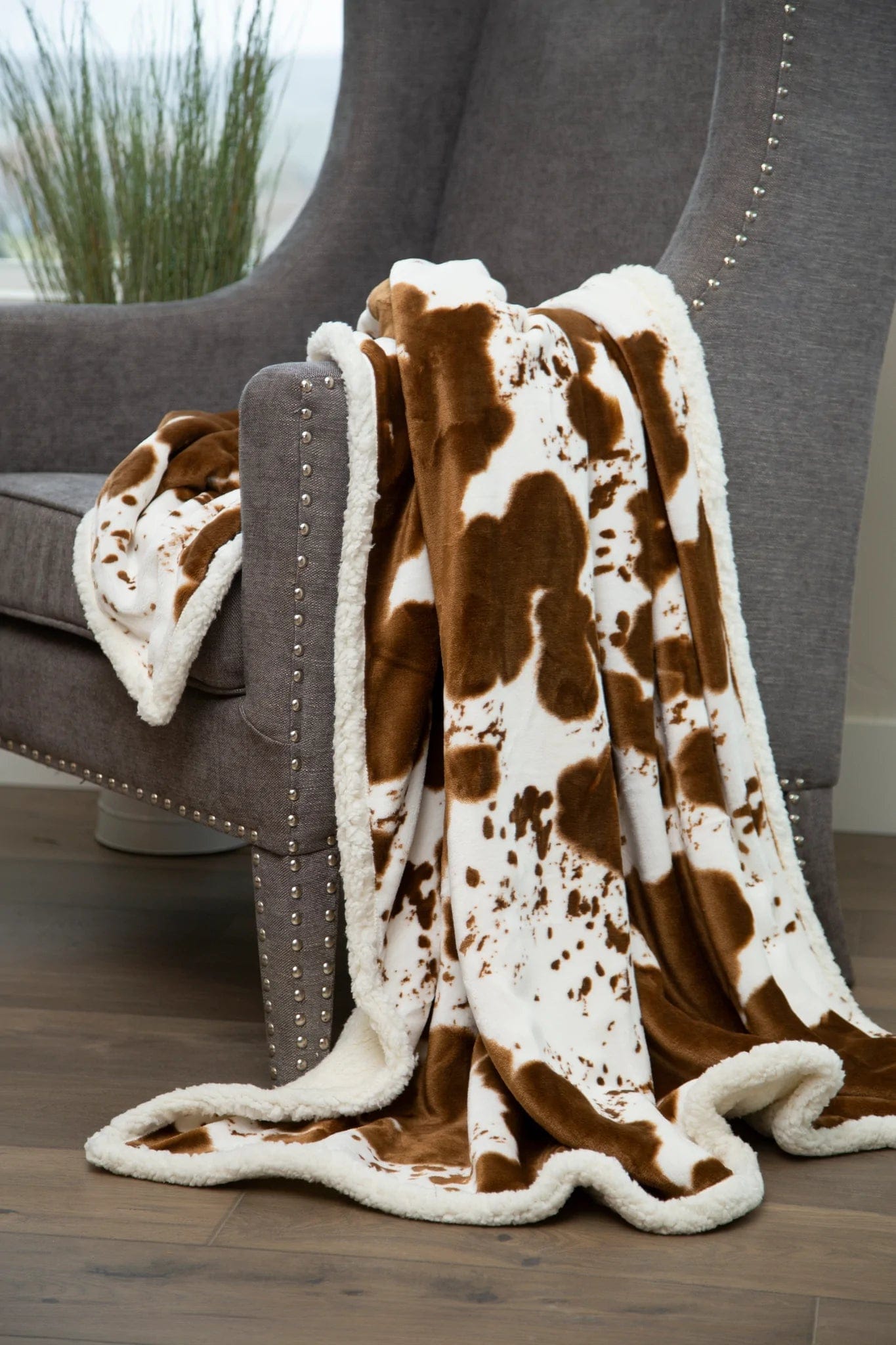 Faux Hair on Hide Sherpa Throw Blanket