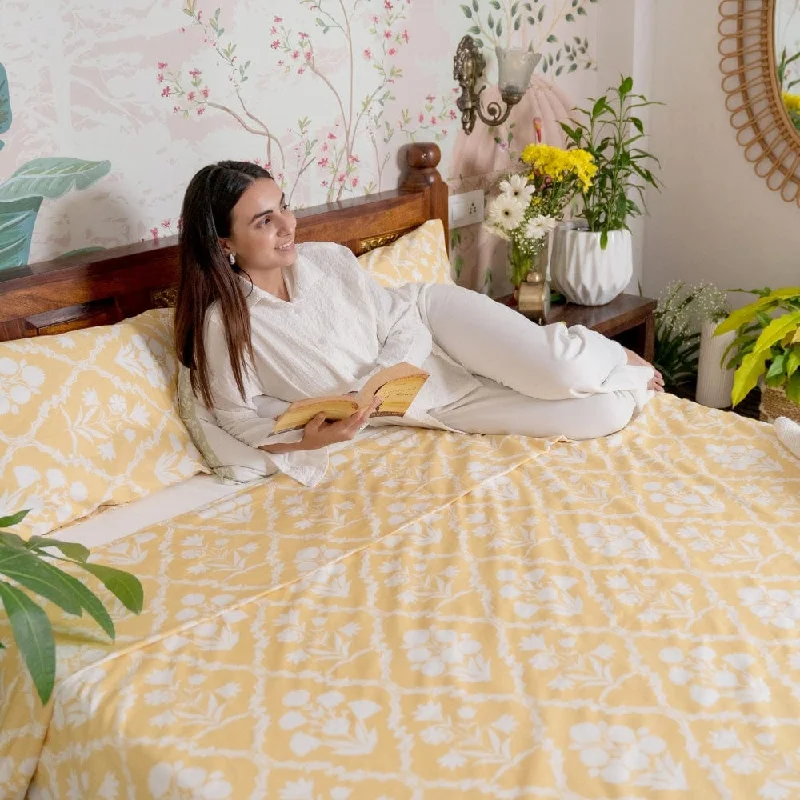 Marigold Majesty 186 TC Cotton 100% Printed Flat Double Bedsheet