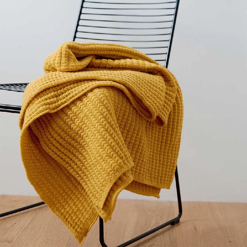 Noelle Crochet Knit Throw Blanket