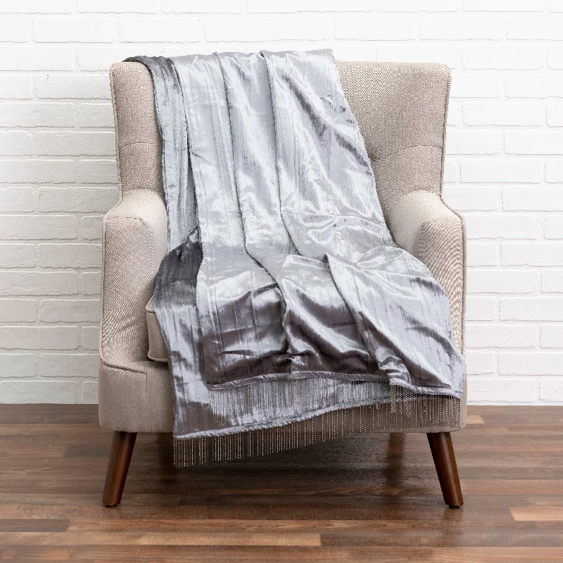 Inspire Me! Home Decor Noya Grey Throw